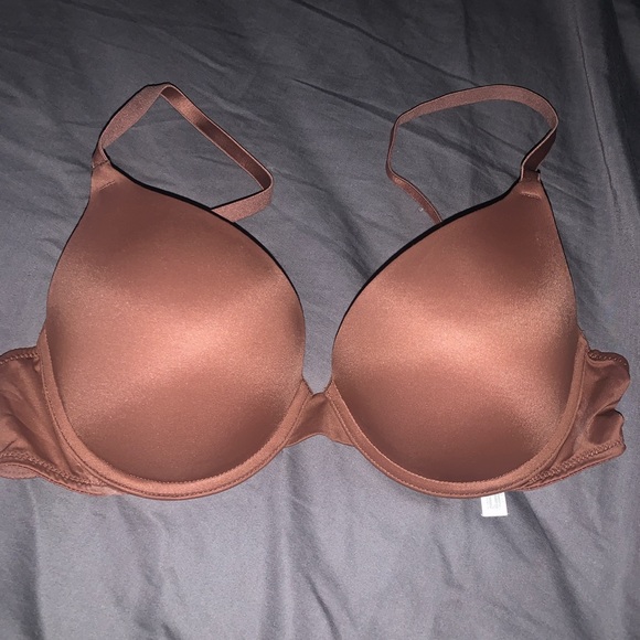 Burgundy VS bra in size 32d - Picture 3 of 3